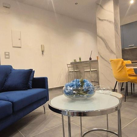 B & B Mali Salerno Buitenkant foto