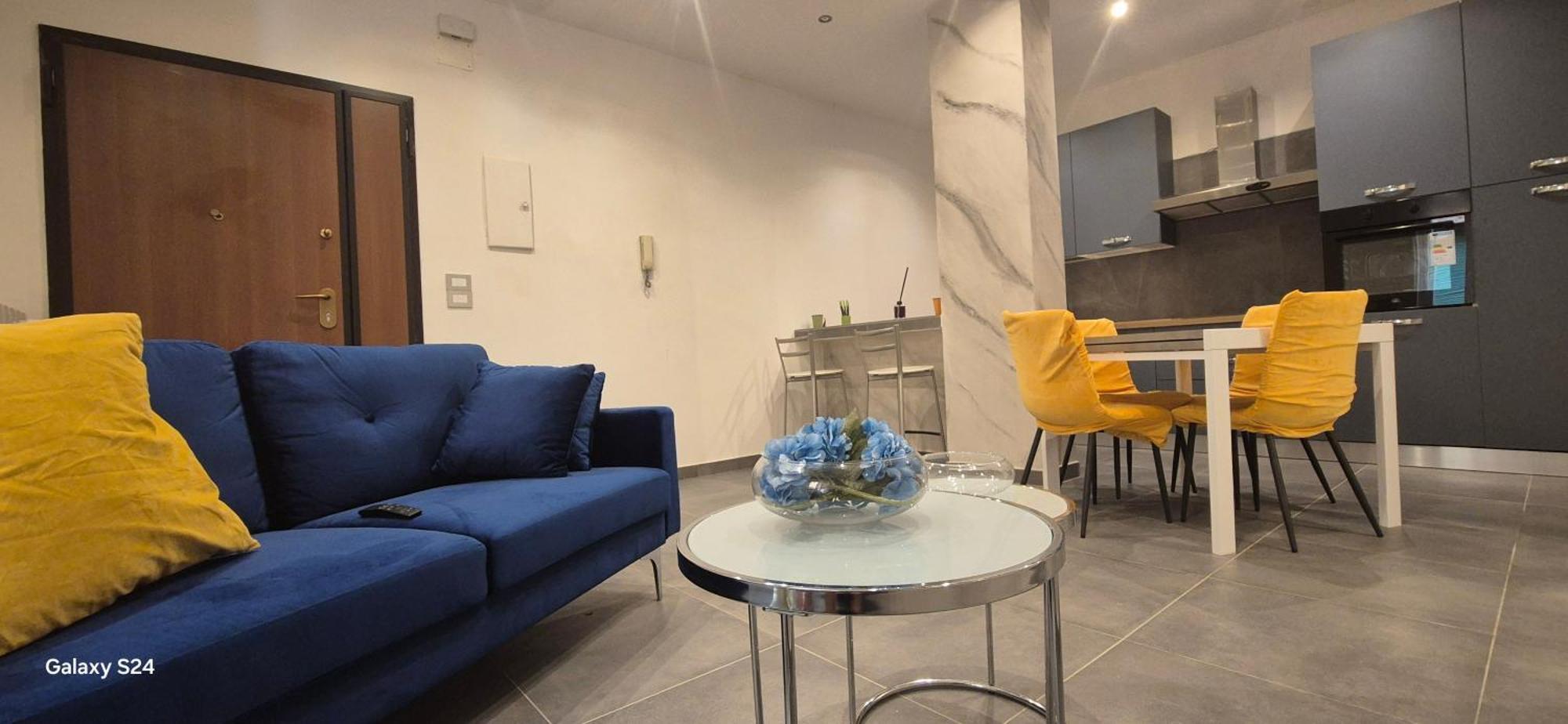 B & B Mali Salerno Buitenkant foto