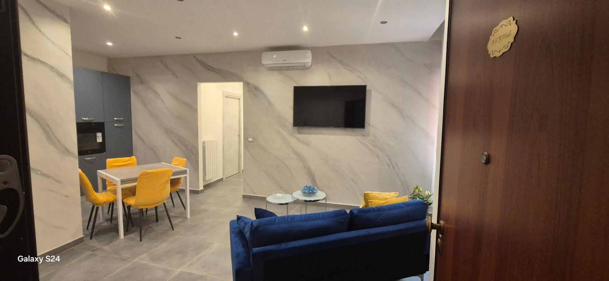 B & B Mali Salerno Buitenkant foto