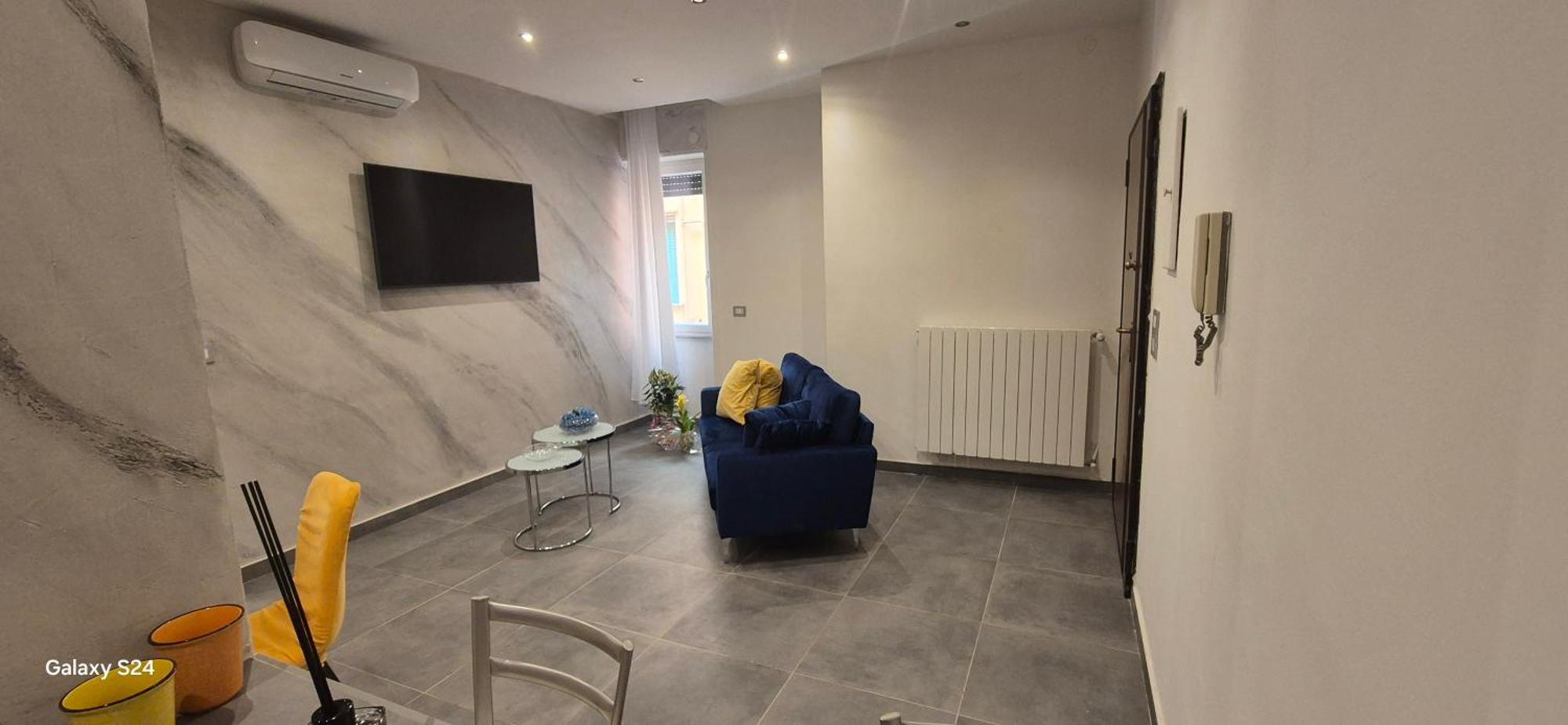 B & B Mali Salerno Buitenkant foto